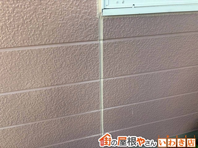 福島県郡山市　亀裂が出来ていた外壁の目地のシーリングの打ち換え工事を行った状態