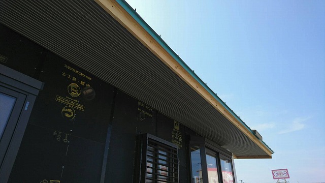 事務所軒天別アングル