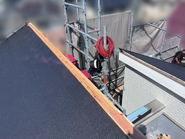 貫板を新たに設置した屋根