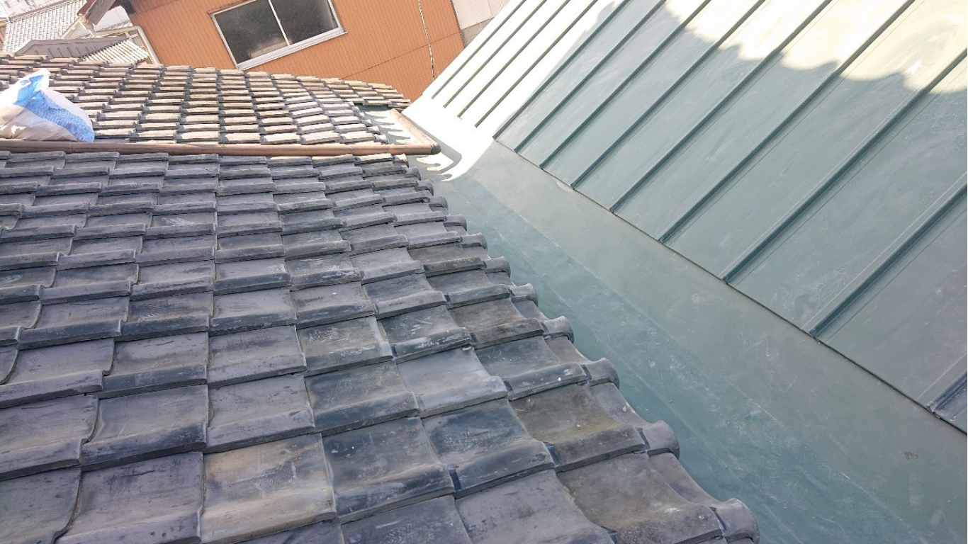 谷板金やり替え