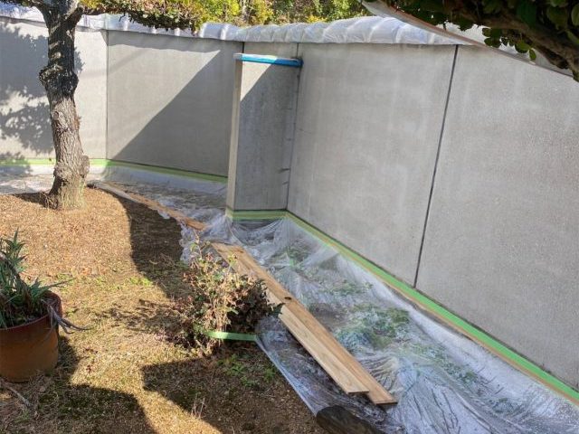 中間町の塗装におけるシーラー工程