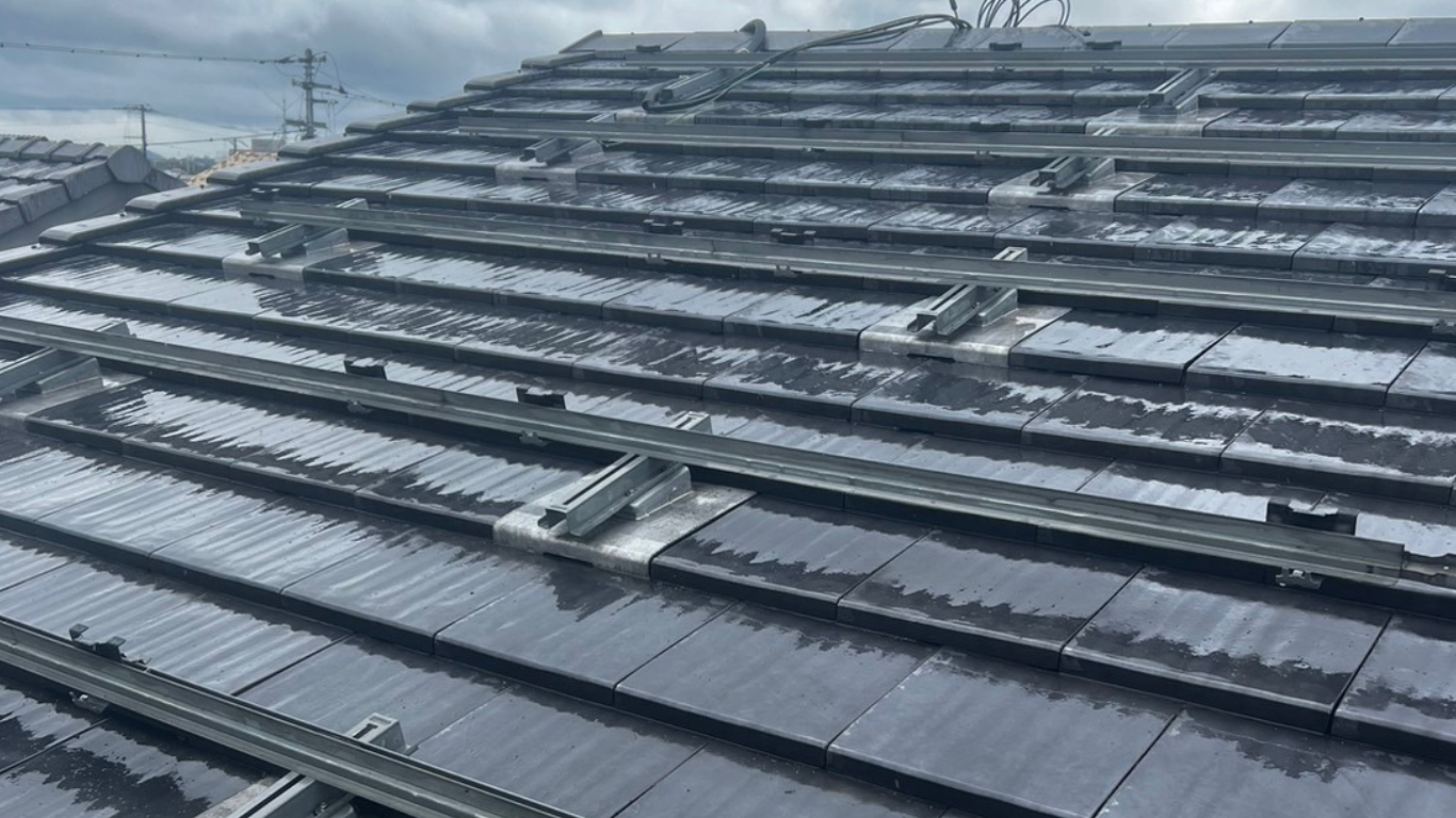 大きなゴミは切除して高圧洗浄で洗浄