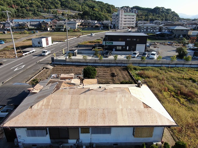 屋根下地やり替え