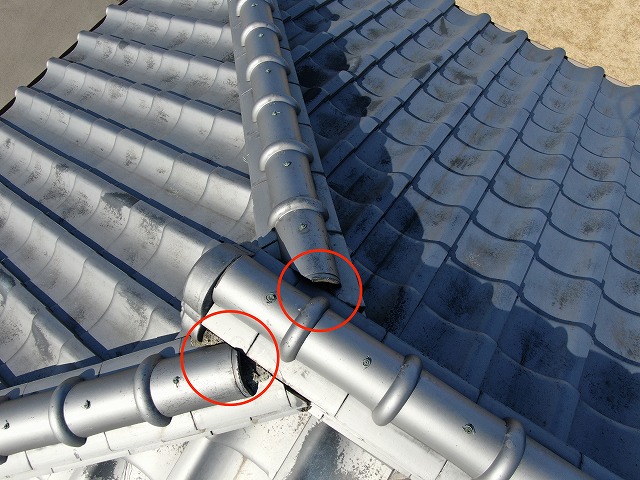 漆喰が劣化している写真