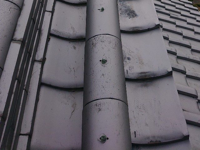 中間町の漆喰のやり替えが必要な瓦屋根