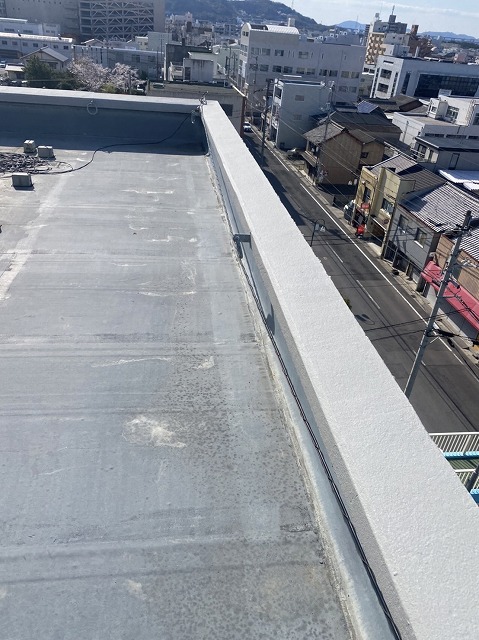 屋上手すり部分塗装２