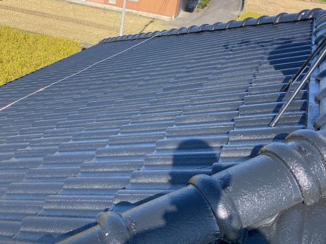 善通寺市でマイティーシリコン塗装中