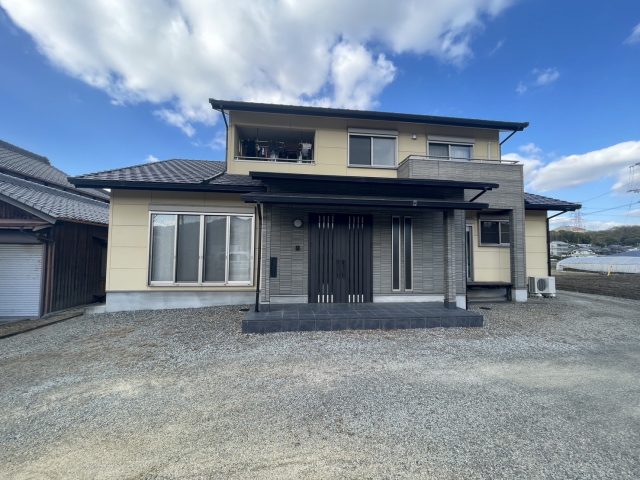 丸亀市の雨漏り調査を行った住宅