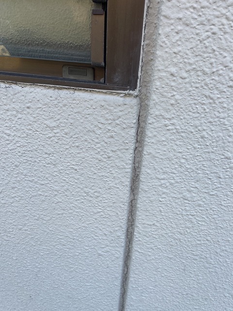 高松市　コーキング部分の劣化状況