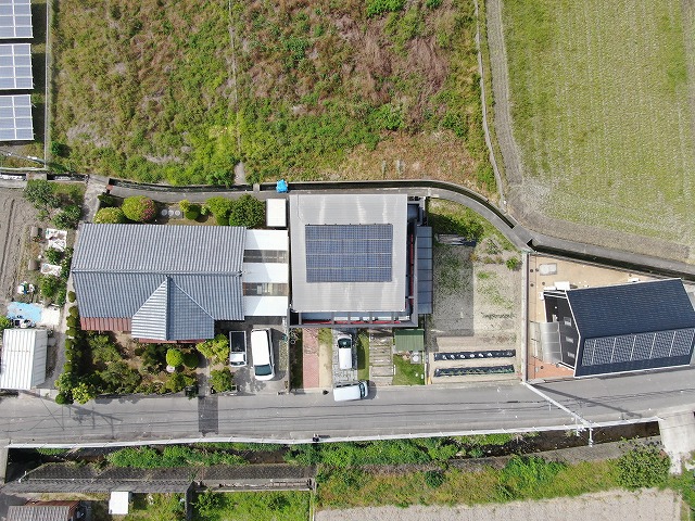 ガルバリウム屋根　アポロルーフ