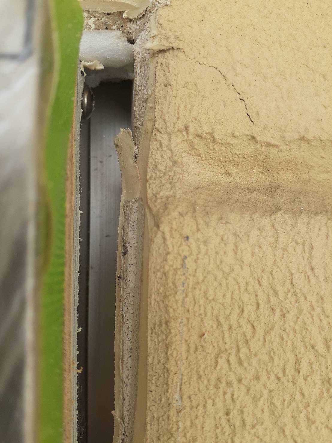 妻換気の外壁周辺