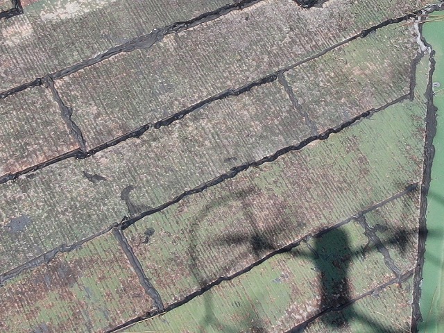 お客様自身で修繕をした跡