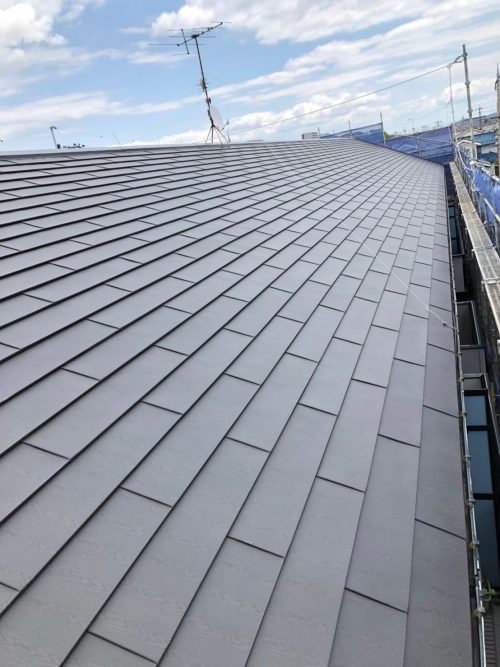 茨木市｜台風対策に棟板金交換！屋根被害を防ぐ板金工事とは