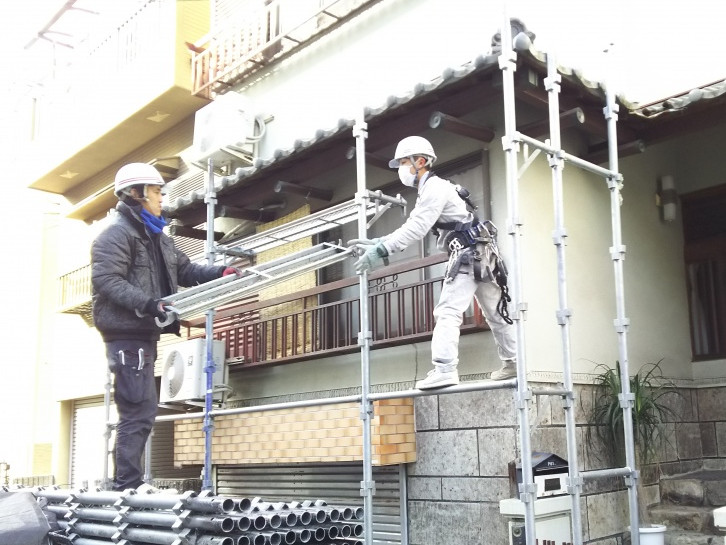 足場の設置