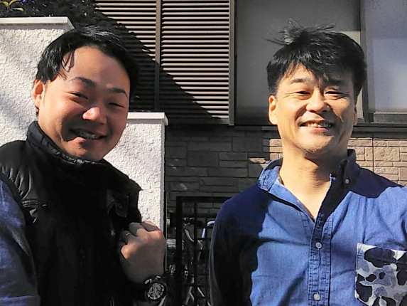 豊中市のお客様と記念撮影