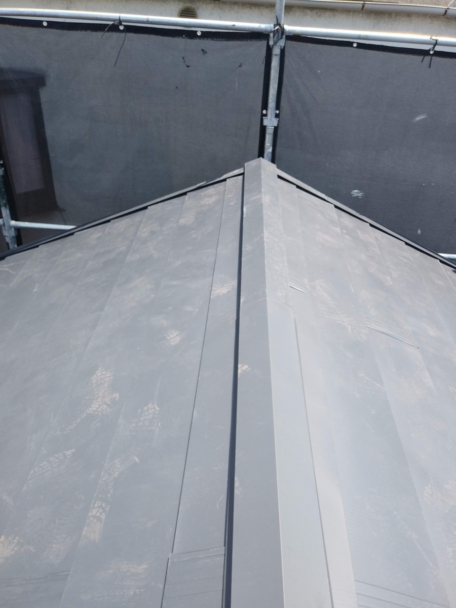 葺き替え後の棟