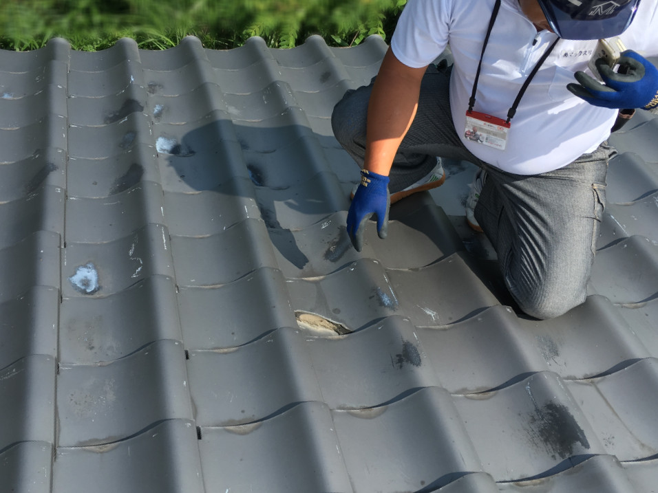 修理前の瓦屋根