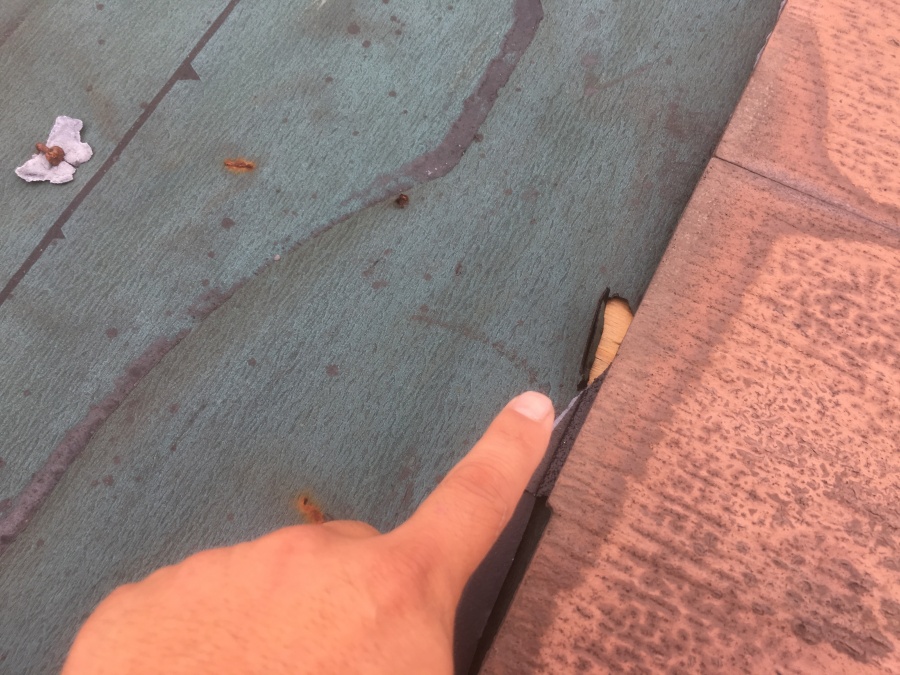 カラーベスト捲れ