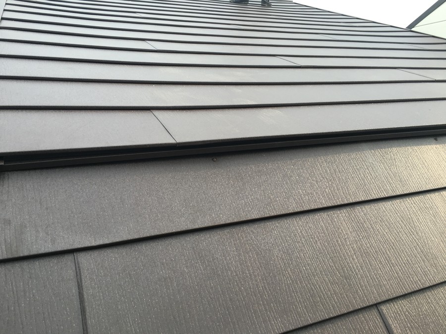 カバー工事後の金属屋根