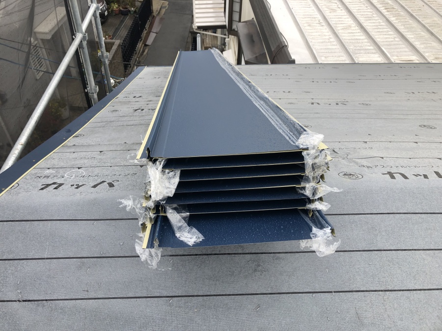 屋根施工材料立平