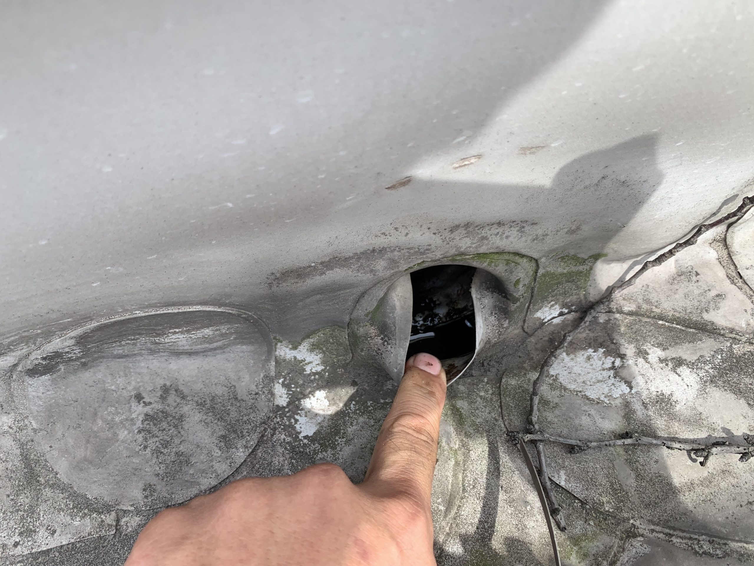 陸屋根の雨漏り原因箇所