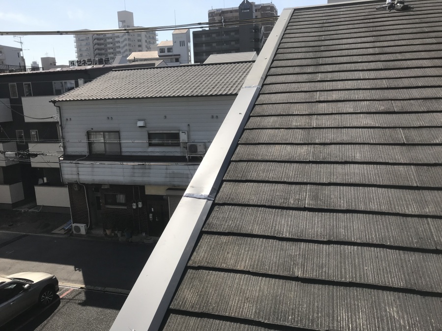 新しいケラバ板金取付後