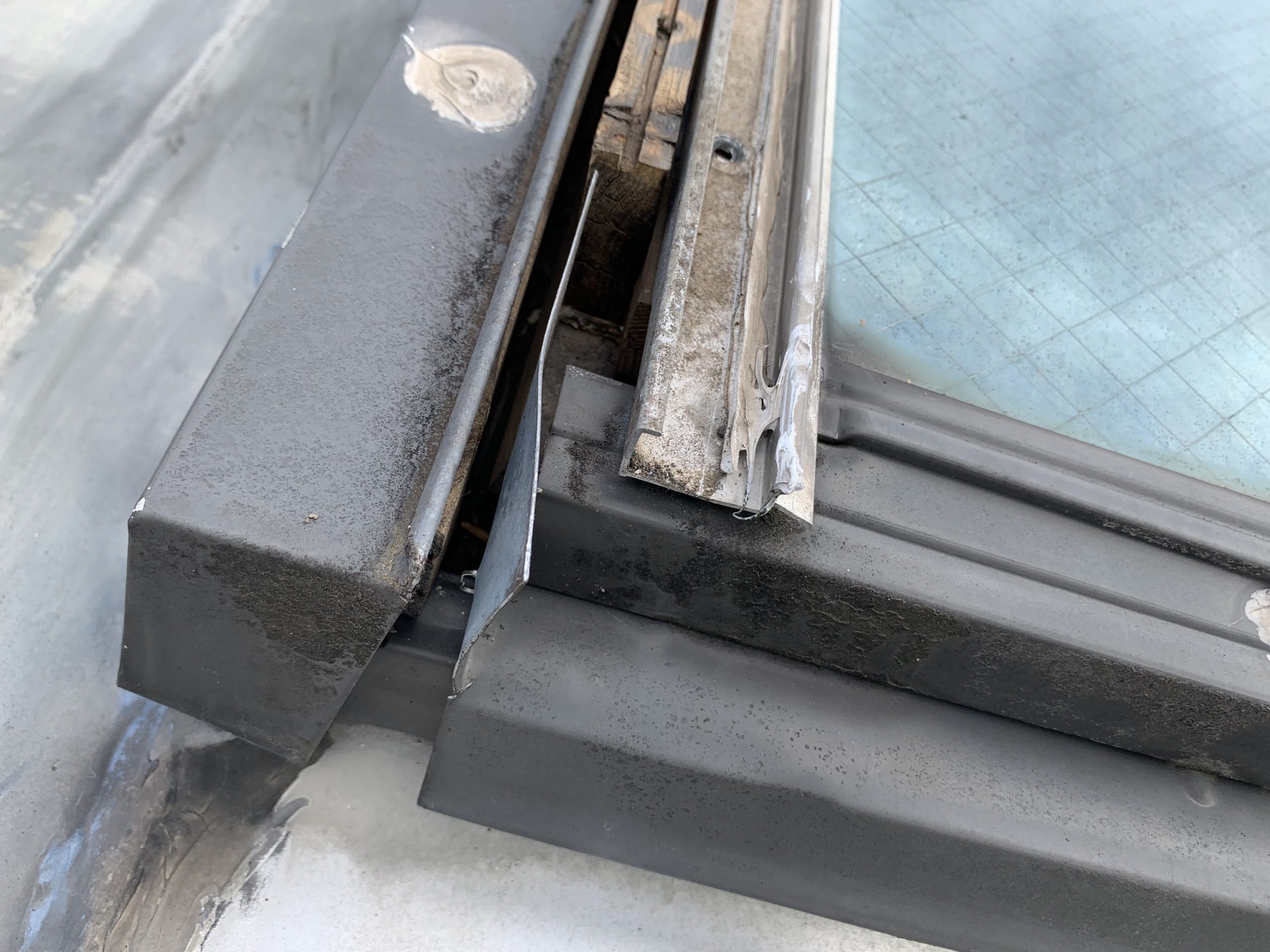 トップライト雨漏り