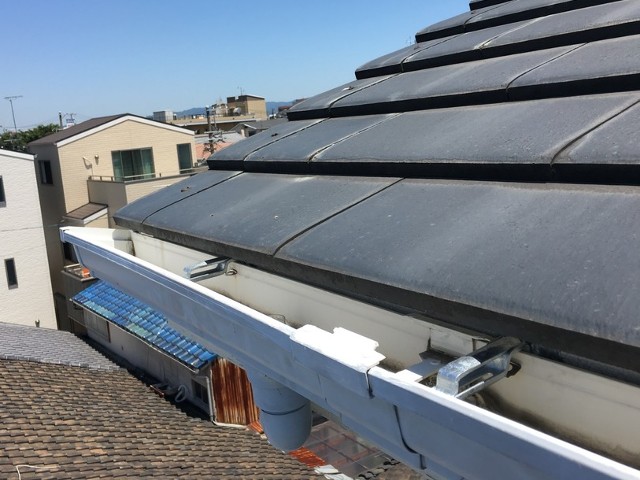 修理後の雨どい