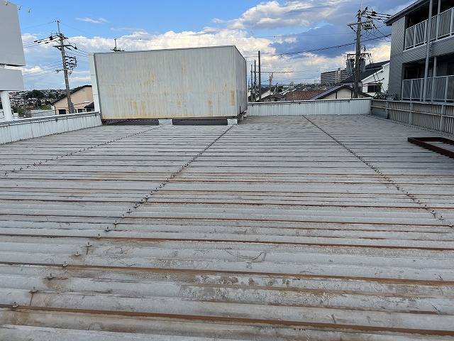 折半屋根のケレンが完了！