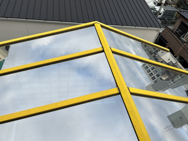 ガラス製屋根