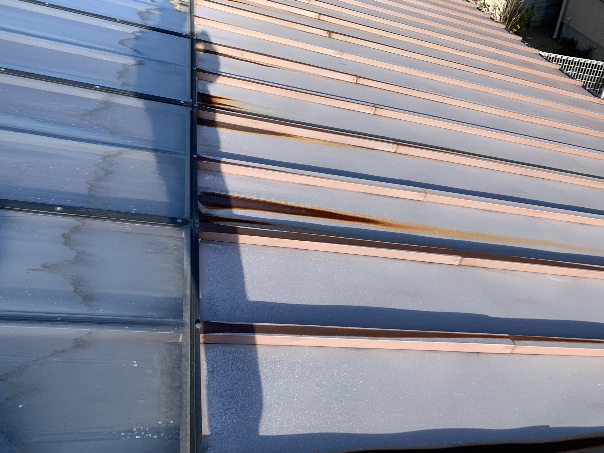 錆びた板金屋根