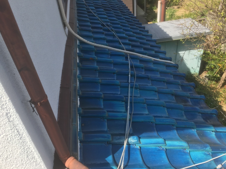 瓦屋根雨漏り