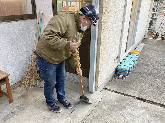 屋根修理後の清掃