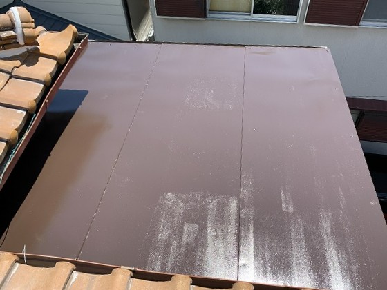 塗装後の金属屋根