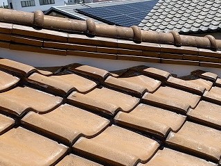 漆喰詰め直し後の棟瓦