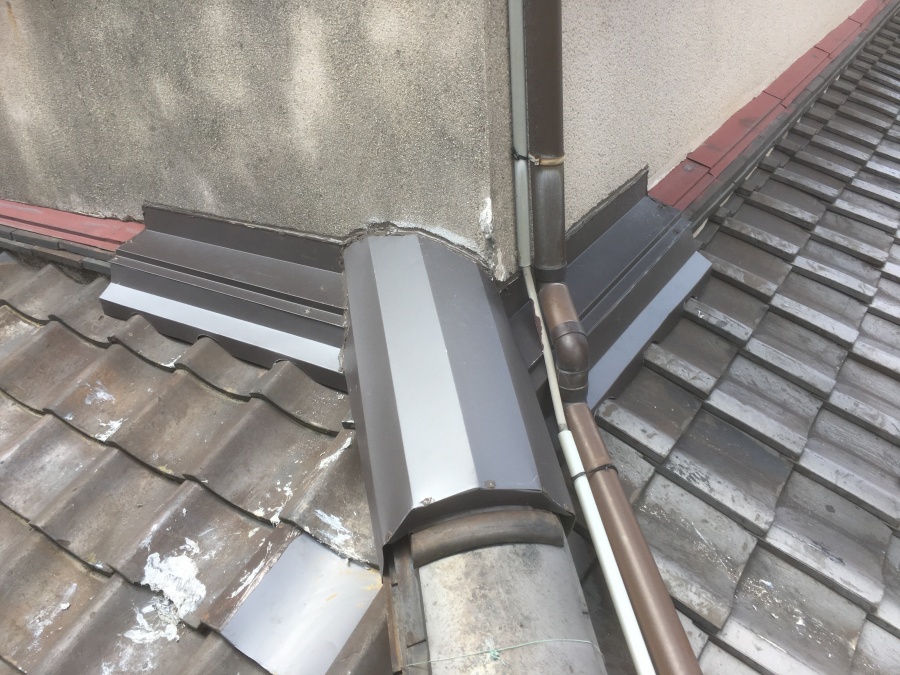 棟板金カバー取付け工事