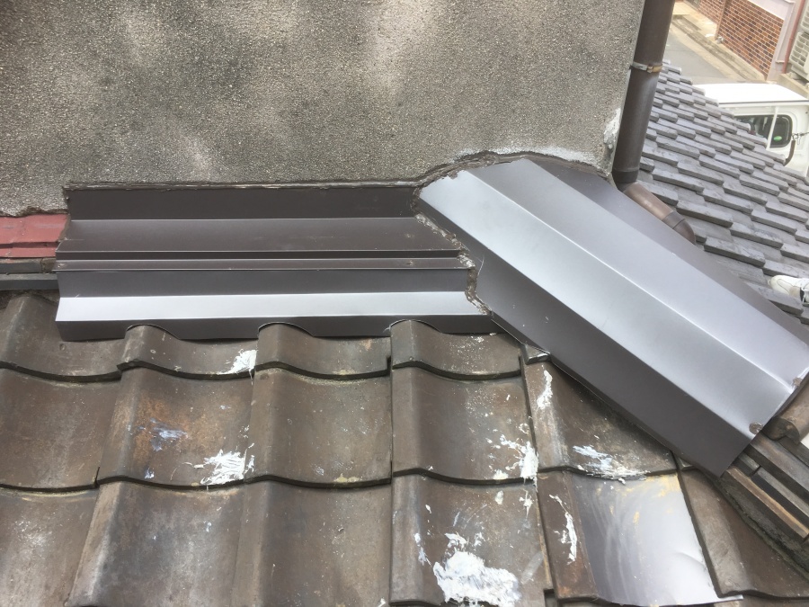 棟板金カバー取付け工事