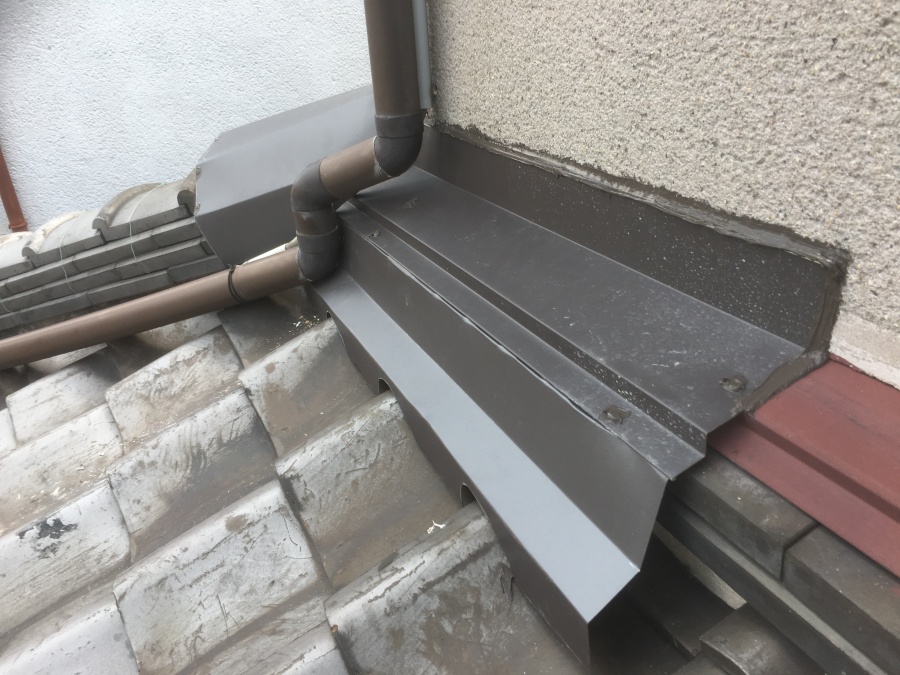 棟板金カバー取付け工事