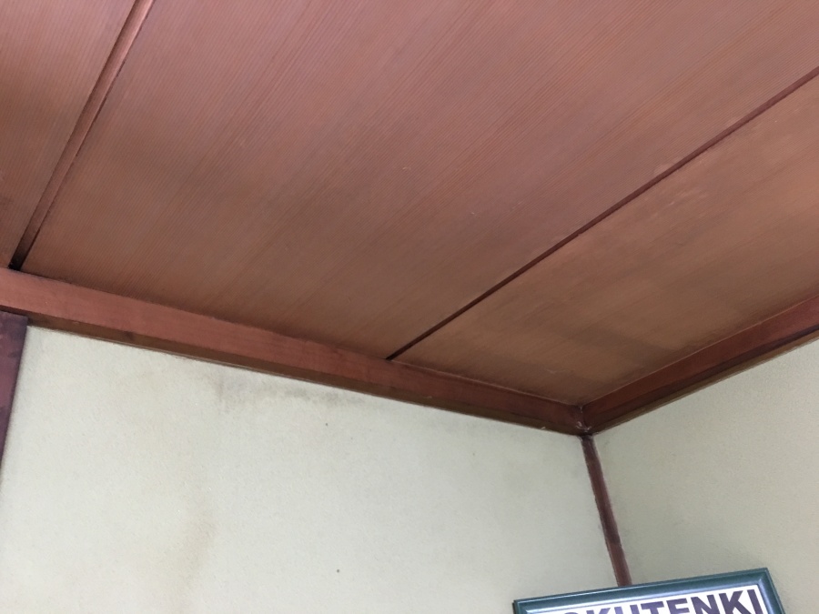 天井雨漏り雨染み