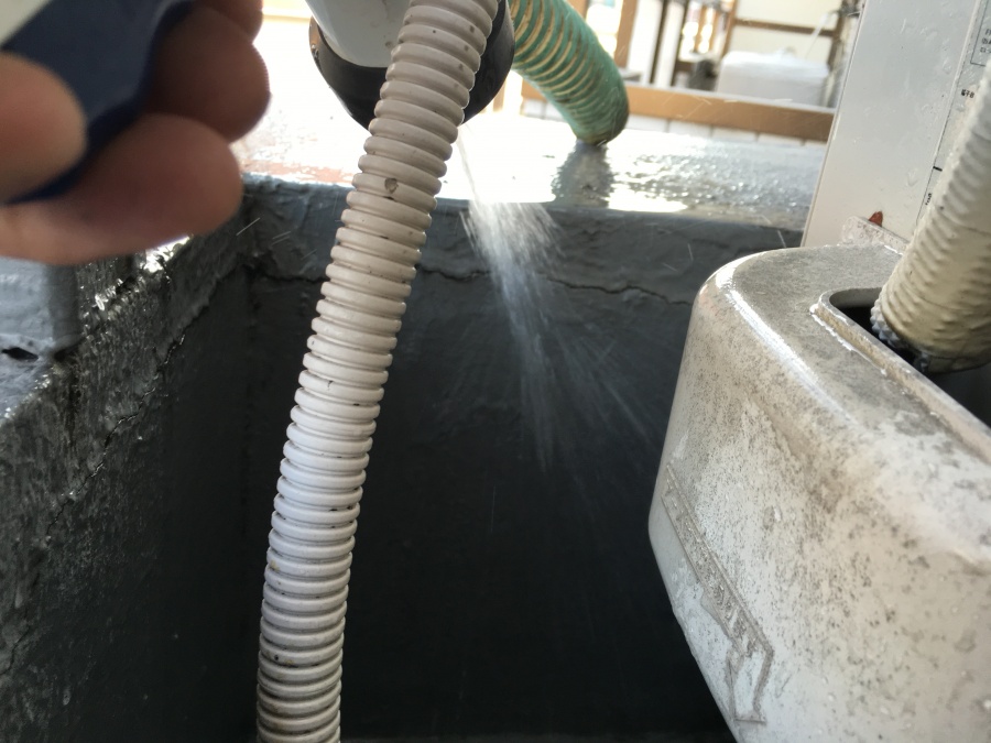 バルコニードレン廻り散水試験