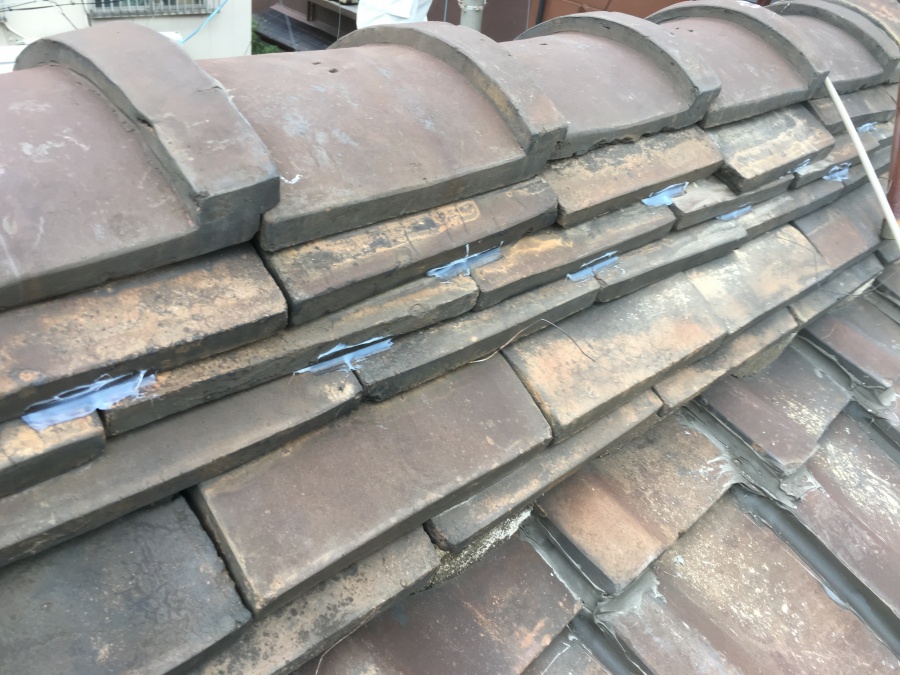 熨斗瓦の部分補修