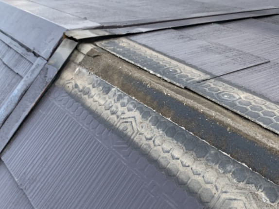 棟板金撤去後の棟