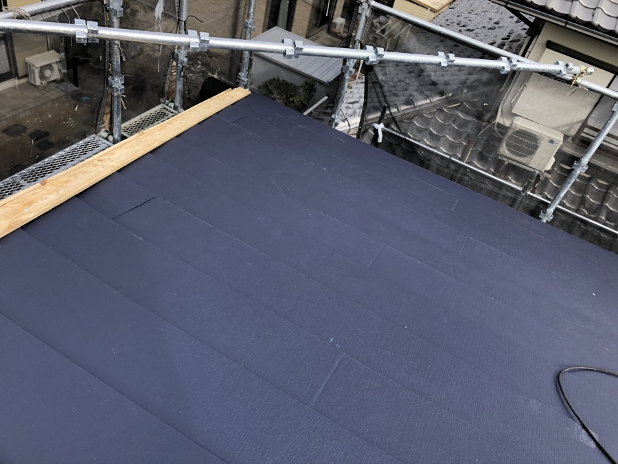 屋根リフォームガルバリウム鋼板