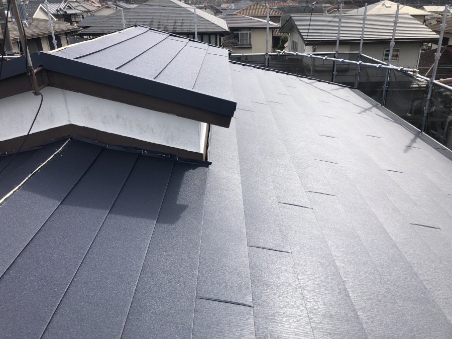 屋根リフォームガルバリウム鋼板