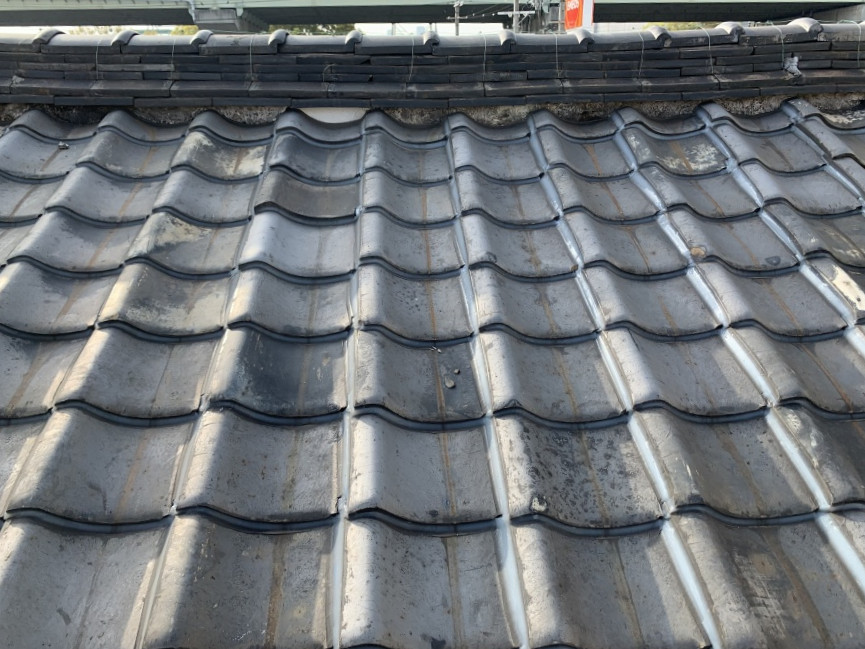 雨漏り発生箇所真上に当たる屋根面