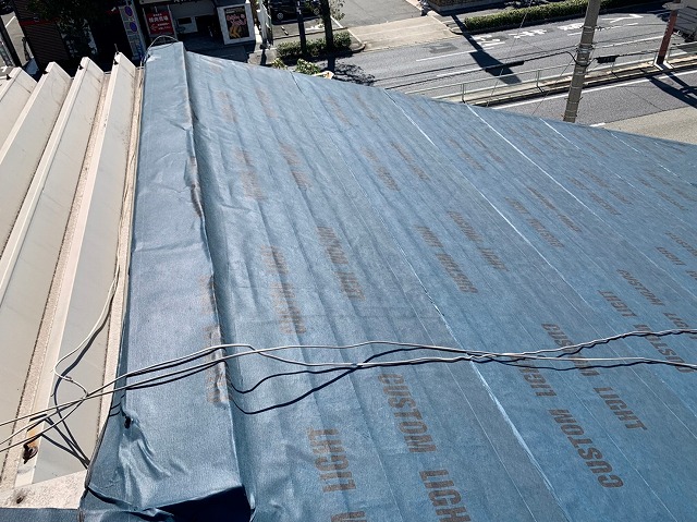 片面粘着ルーフィング