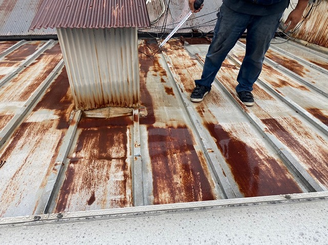 瓦棒屋根現場調査