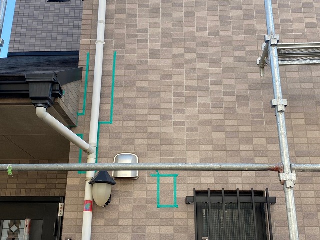 タイル打診調査　養生テープ