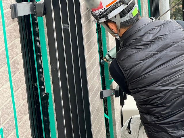 サッシシール打ち