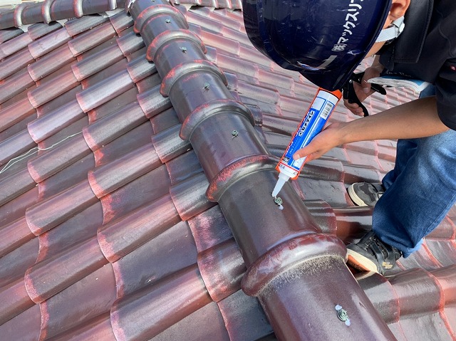 冠瓦コーキング